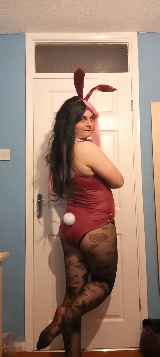 Casino Bunny And Offic slut Aimee #xIIXdxPm