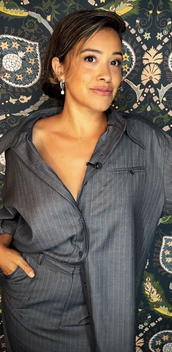 Gina Rodriguez #aAPJ2WlT