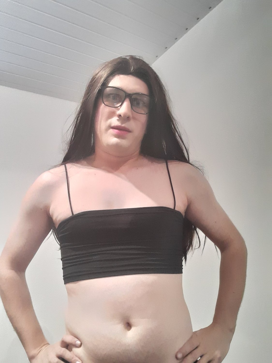 Cute nerdy french Sissy Hélène needs lots of Exposure #DafJnqdS